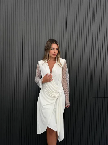 שמלה בר לבן